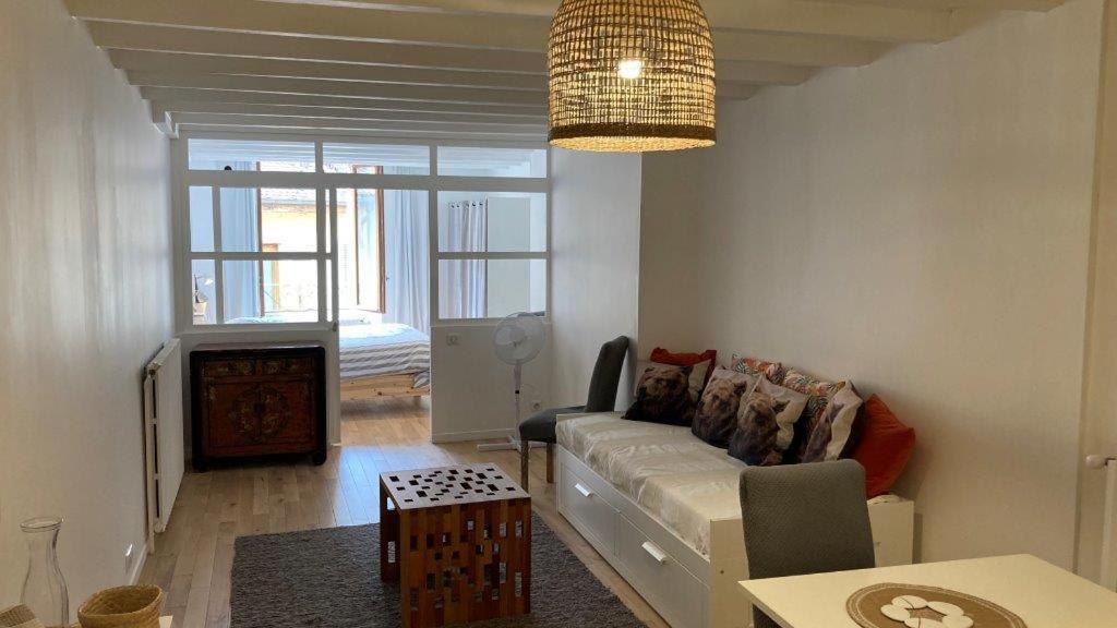 2 Pieces Cosy Leilighet Annecy Eksteriør bilde